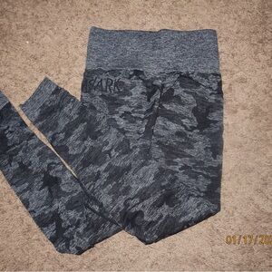 Gray Camo Leggings Gymshark xs